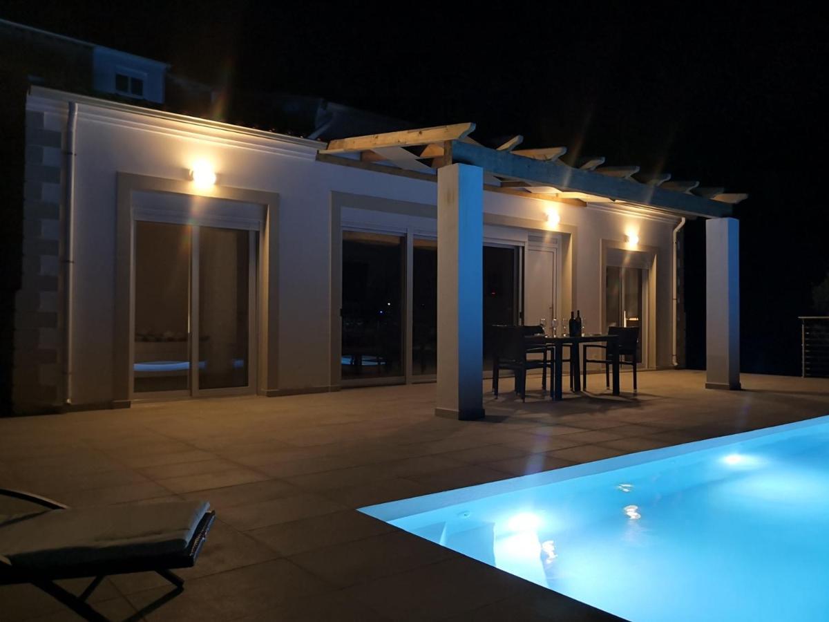 Sunset Sea View Villa 6 Ариллас Экстерьер фото